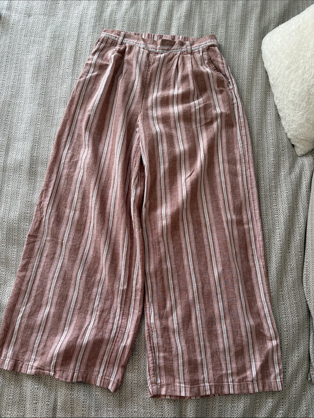 American Eagle Outfitters Pink and White Striped Wide-Leg Trousers - Picture 3 of 3